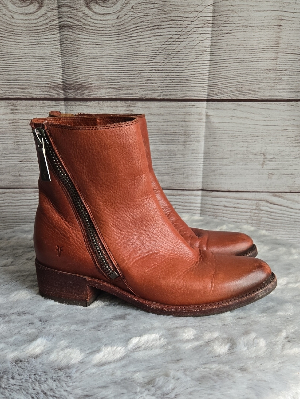 FRYE Brown Ankle Boots, Womems Size 8.5 - Picture 7 of 11